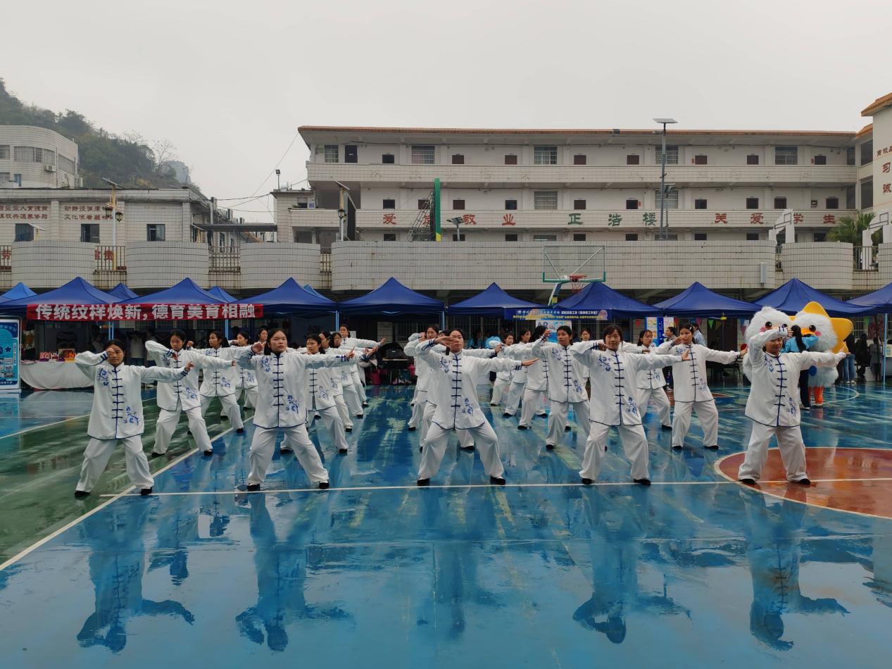 10柳州市职业院校社团展示 (9)