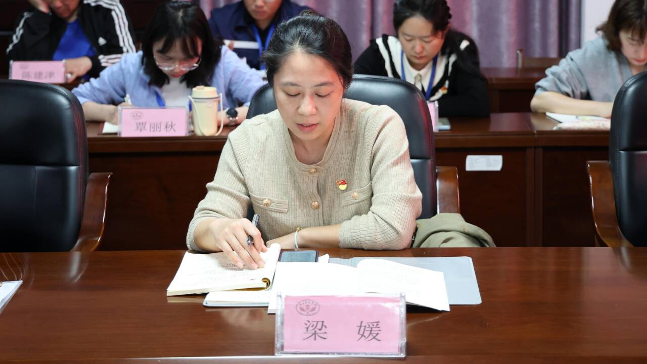 cccc004b5a2bb3d96ef41a70496d4b43_720